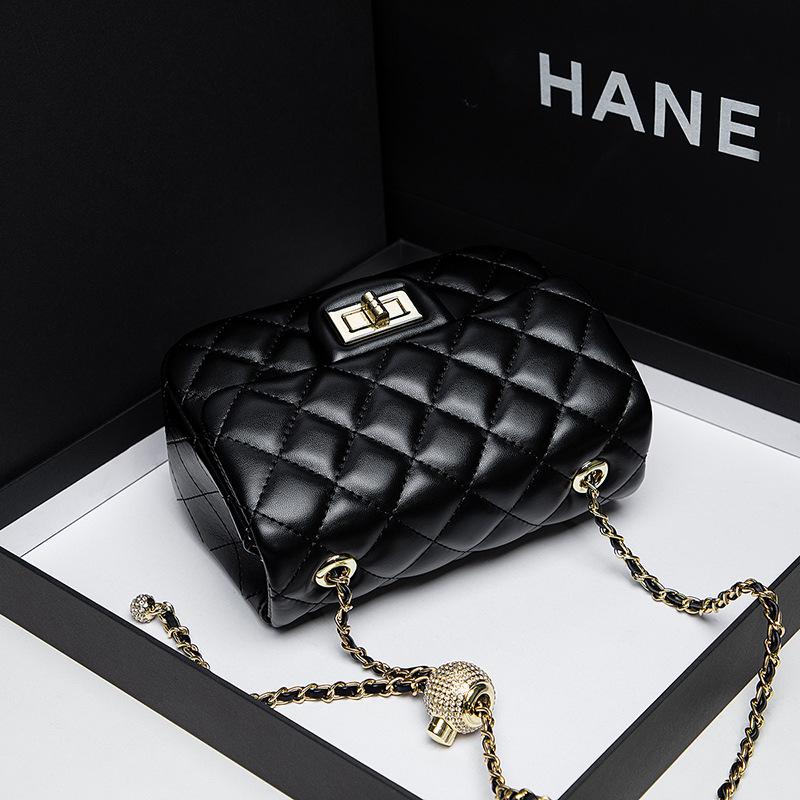 Tote Shoulder Women's Bag 2023 New Tide Small Fragrance Leather Fashion Lingerie Chain Crossbody Bag