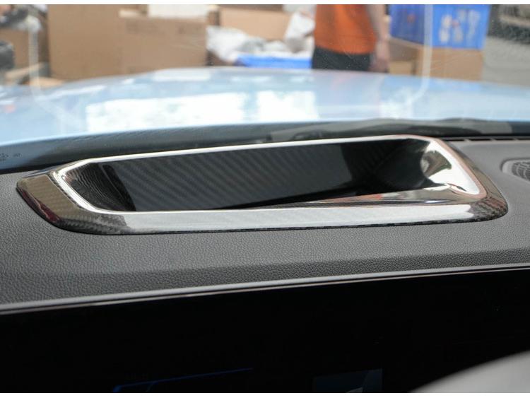 BMW M3/M2 3/4 Series G87/G82/G80 ID8 Large Screen Carbon Fiber Head-Up Display Frame.