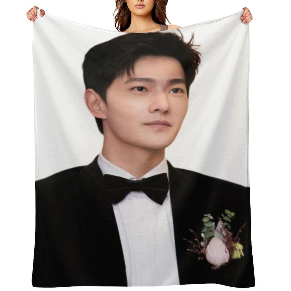 Yang Yang IN SUIT From YOU ARE MY GLORY (2021) Throw Blanket Decorative Sofas Decorative Throw Stuffeds Luxury Brand Blankets