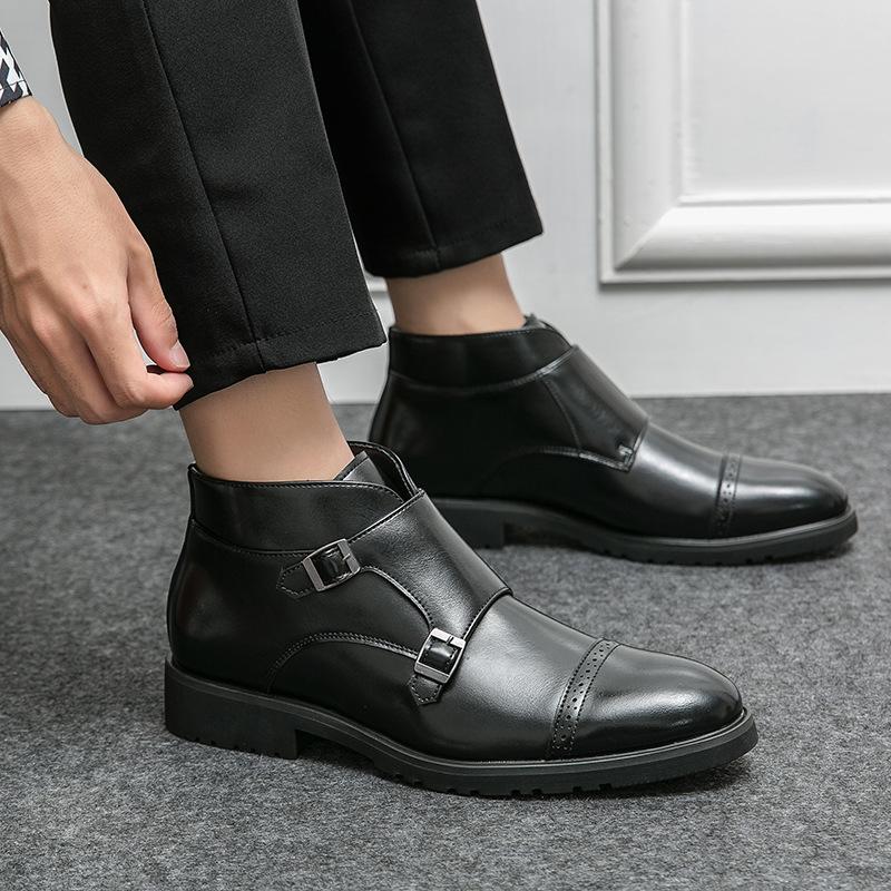 Men's leather boots fashionable large size new Martin boots trendy men's pointed leather shoes retro locomotive boots