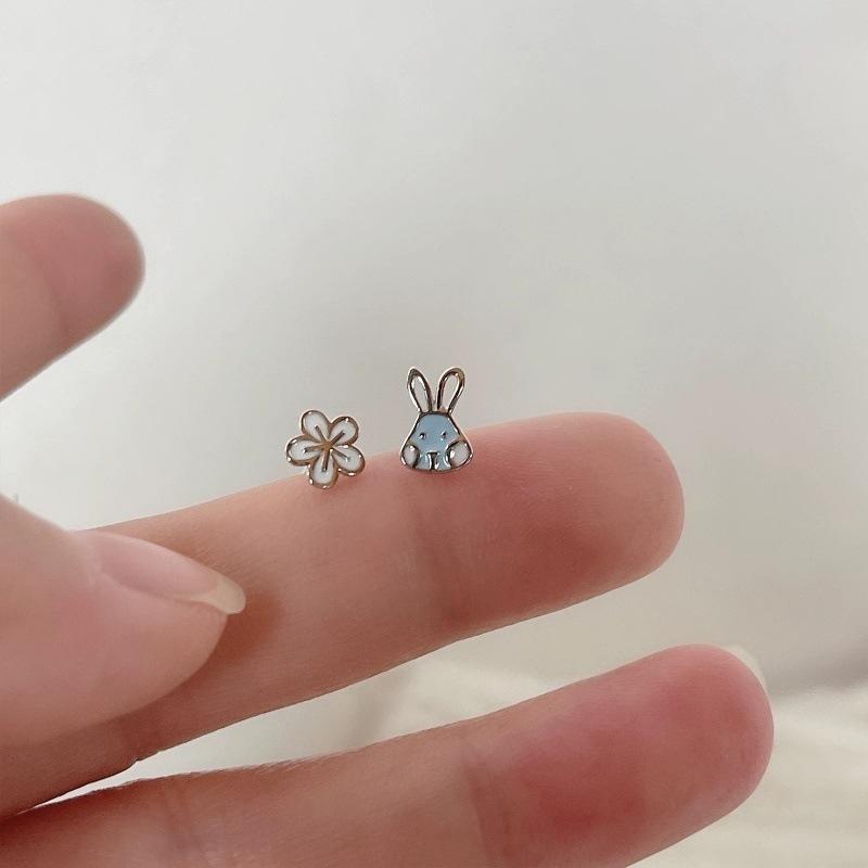

Sweet, small and cute stud earrings for women s new niche design asymmetrical rabbit flower earrings ear jewelry