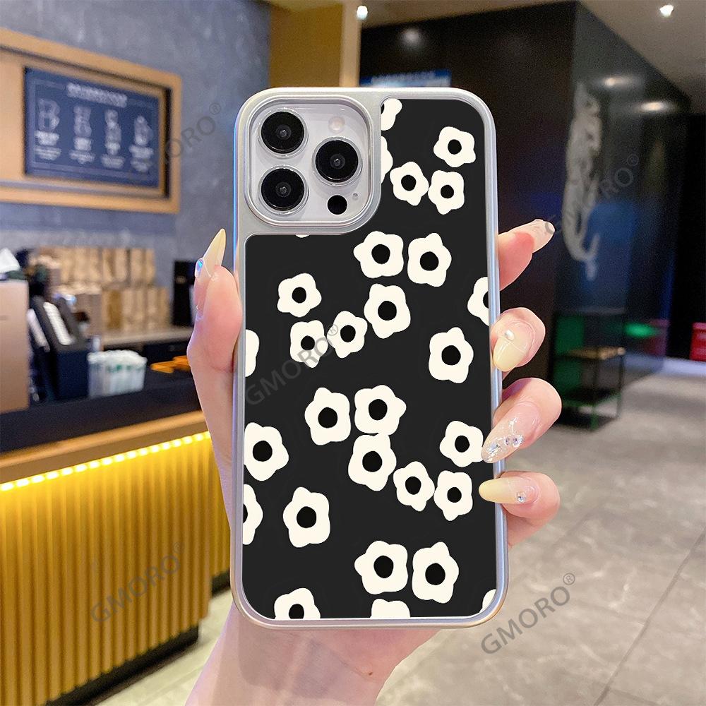 Simple Daisy Mobile Phone Case for iPhone16 Frosted Glass Apple 17 Large Hole Protective Case