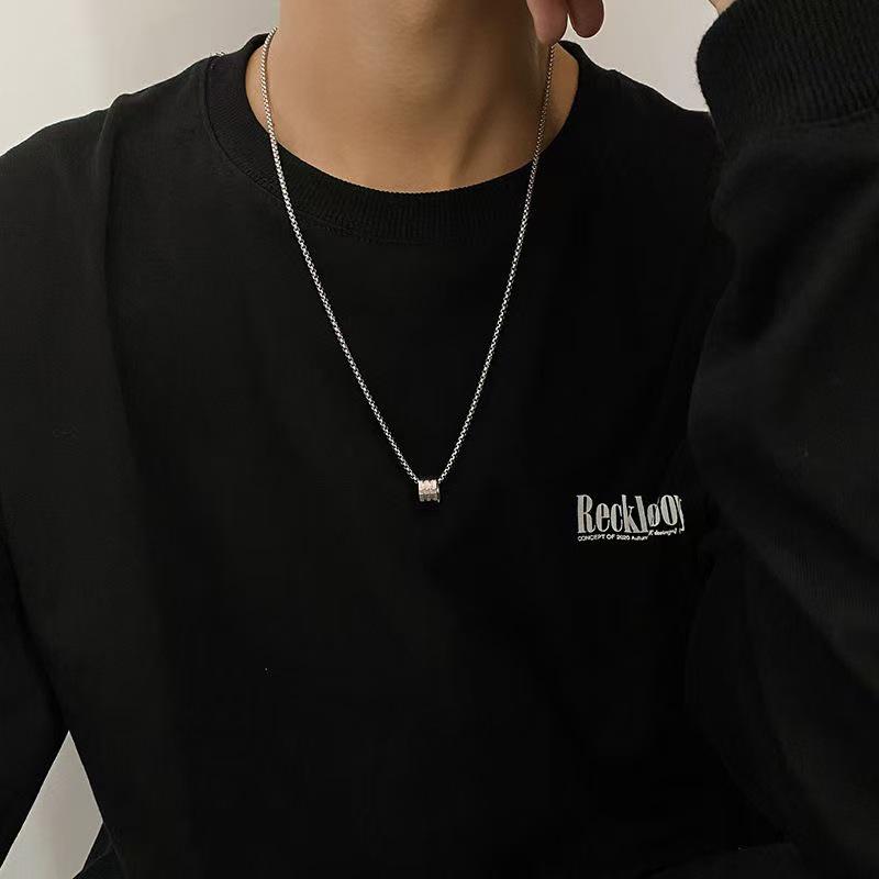 Unisex Hip-Hop Titanium Steel Long Sweater Chain Necklace - Non-Fading Autumn/Winter Pendant