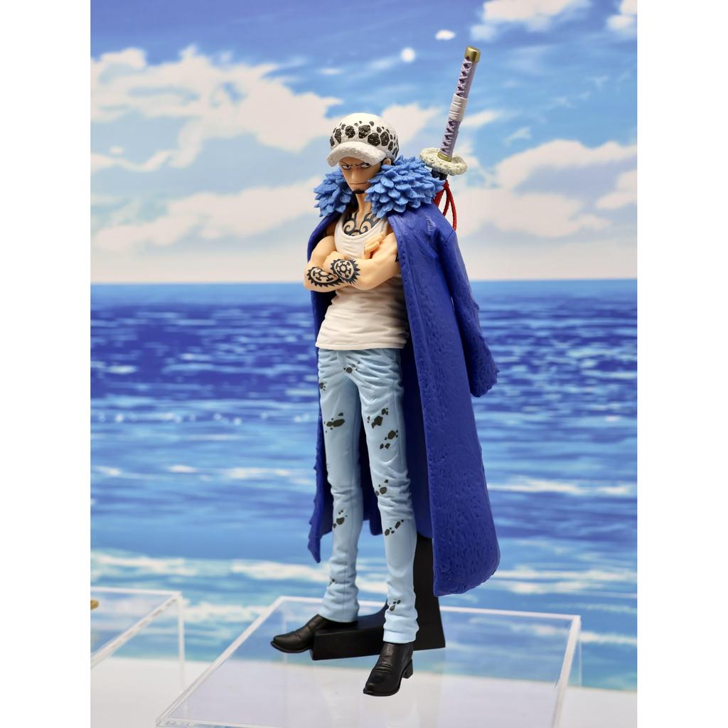 One Piece KING OF ARTIST Trafalgar Law II Figure, 23cm, Collectible Anime Figure