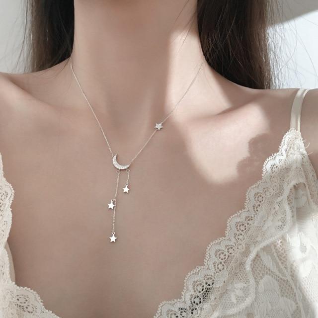 

Tone Sterling Star Moon Necklaces Clavicle Chain Woman Bridal Wedding Occasion Jewelry Gathering Gathering Women Birthday Present Gift Idea срібний