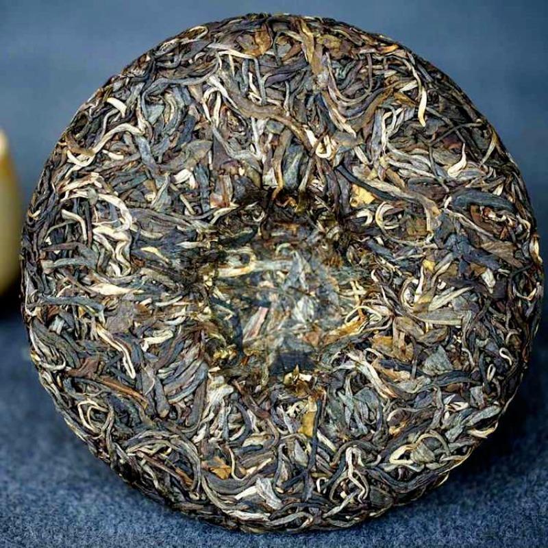 Tè Pu'er Yunnan Crudo 200g Torta di Tè Crudo Materiale Puro Antico Palo Alto Yiwu