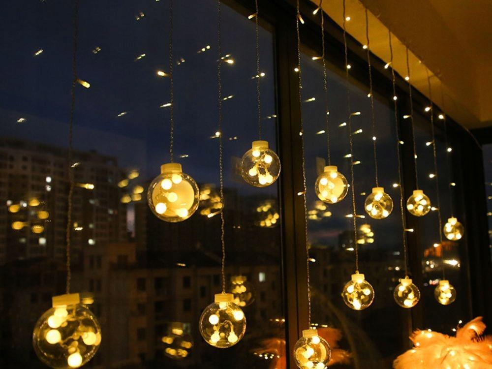 Warm Ball Light Curtain (30)