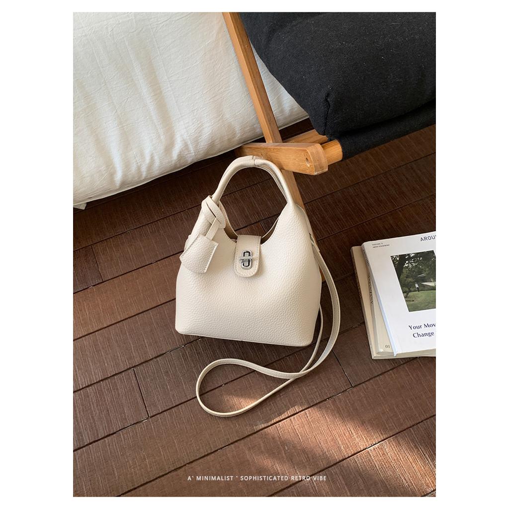 IELGY Ladies Messenger Bag Large Capacity All-Match Casual Commuter Bucket Bag Portable