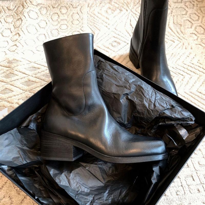 Niche Thick Heel Medium Tube Knight Boots Women's Pile Short Boots Thin Boots High Heel Martin Boots Small Ankle Boots