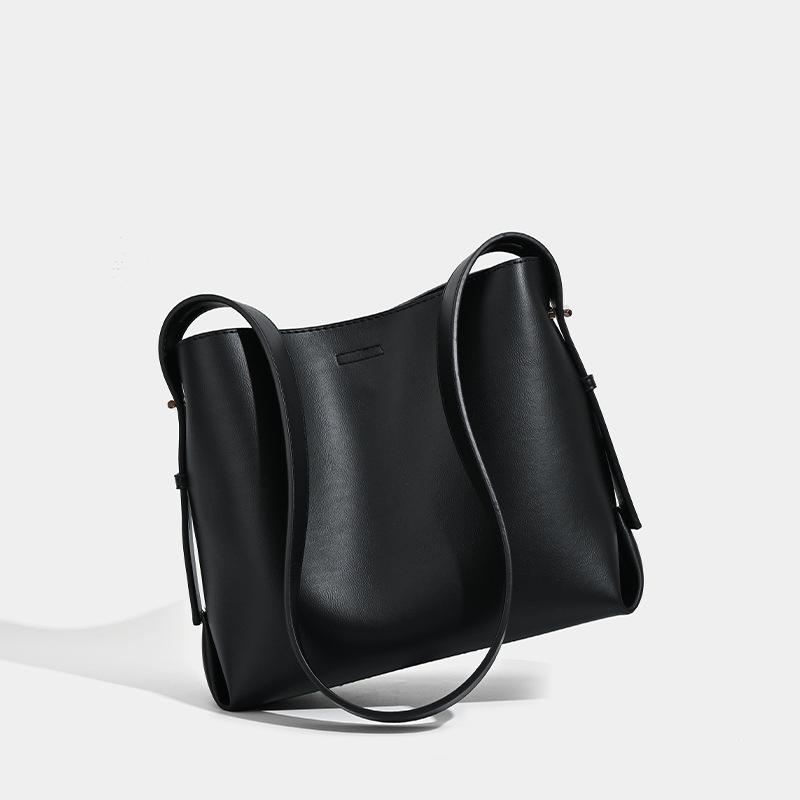 Bag Women 2025 New Premium Versatile Morning Eight Commuter Large Capacity Bucket Bag Portable Shoulder Messenger Bag