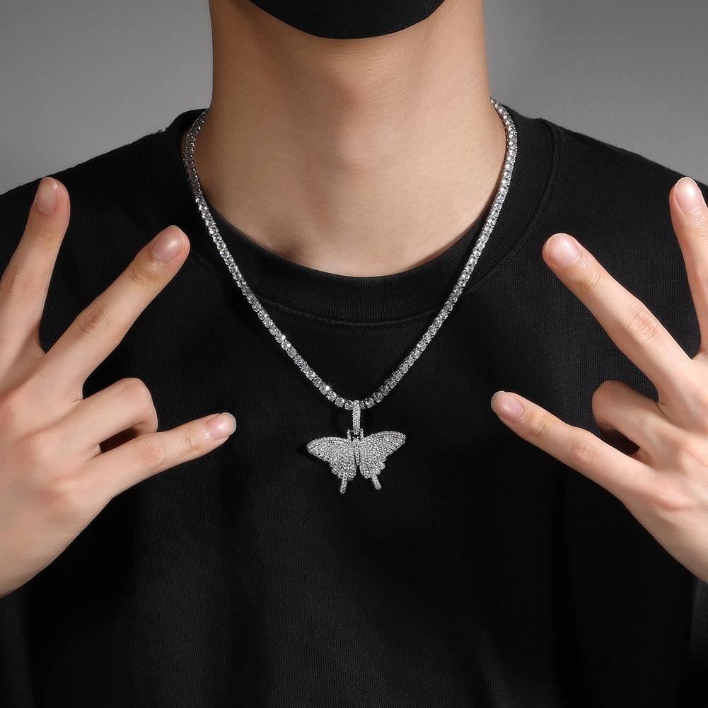 Color Mini Butterfly Diamond-encrusted Solid Pendant Necklace, European and American Hip-hop Personality Versatile Pendant Jewelry