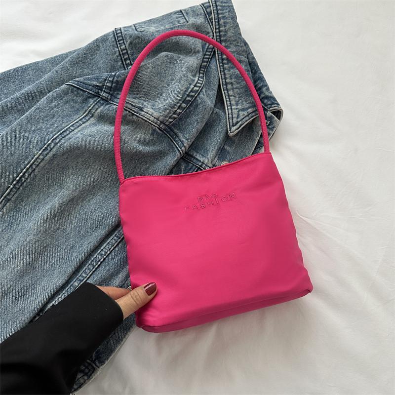 Fashionable Retro Shoulder Bag For Women Chic Bucket Style Daily Use Tote Available In Multiple Colors