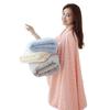 Set prosop de baie și cască de duș mari din fleece moale de culoare coral - Gros, absorbant, perfect pentru cupluri
