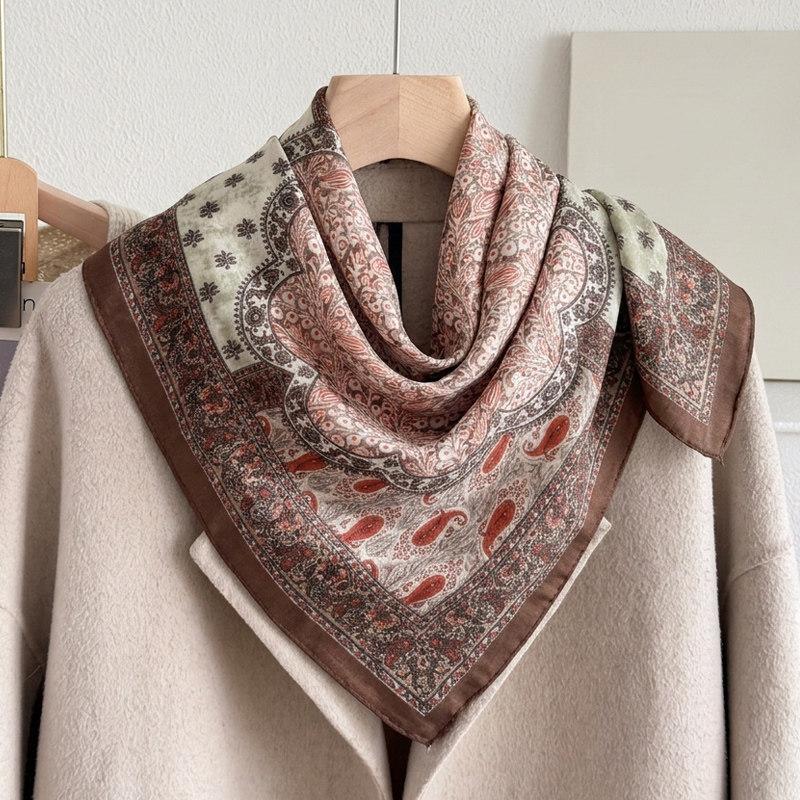 71 Cotton and Linen Retro Wind Green Geometric Small Square Scarf Silk Scarf Women's New Neck Protection Small Scarf Silk Scarf Neck High Sense