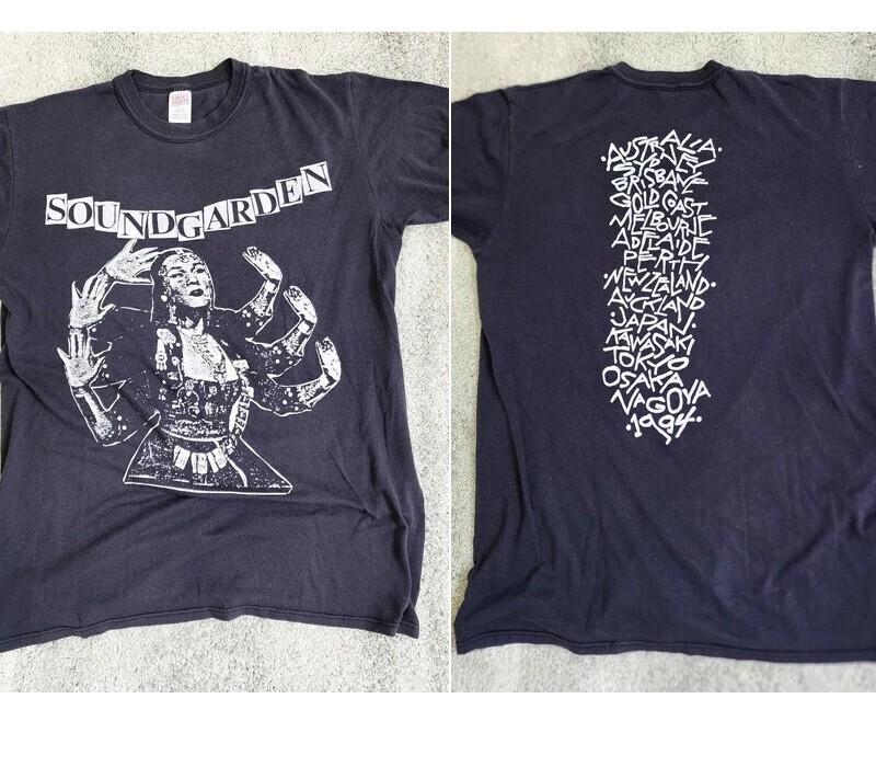 

90s Soundgarden Tour T-shirt 2 Side Graphic Basic Black Unisex Shirt S-5XL Unisex T-Shirt XL