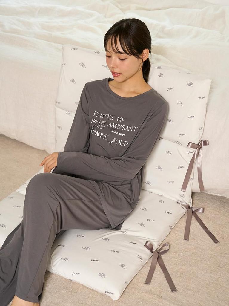 Gelato Pique Sleep Monogram Pattern Cushion IVR F (PSGG254815) Women's