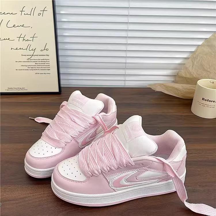 2025 New Spring Dopamine Versatile Platform Bread Shoes Ins Super Fire High Value Street Shot Student Board Shoes Women