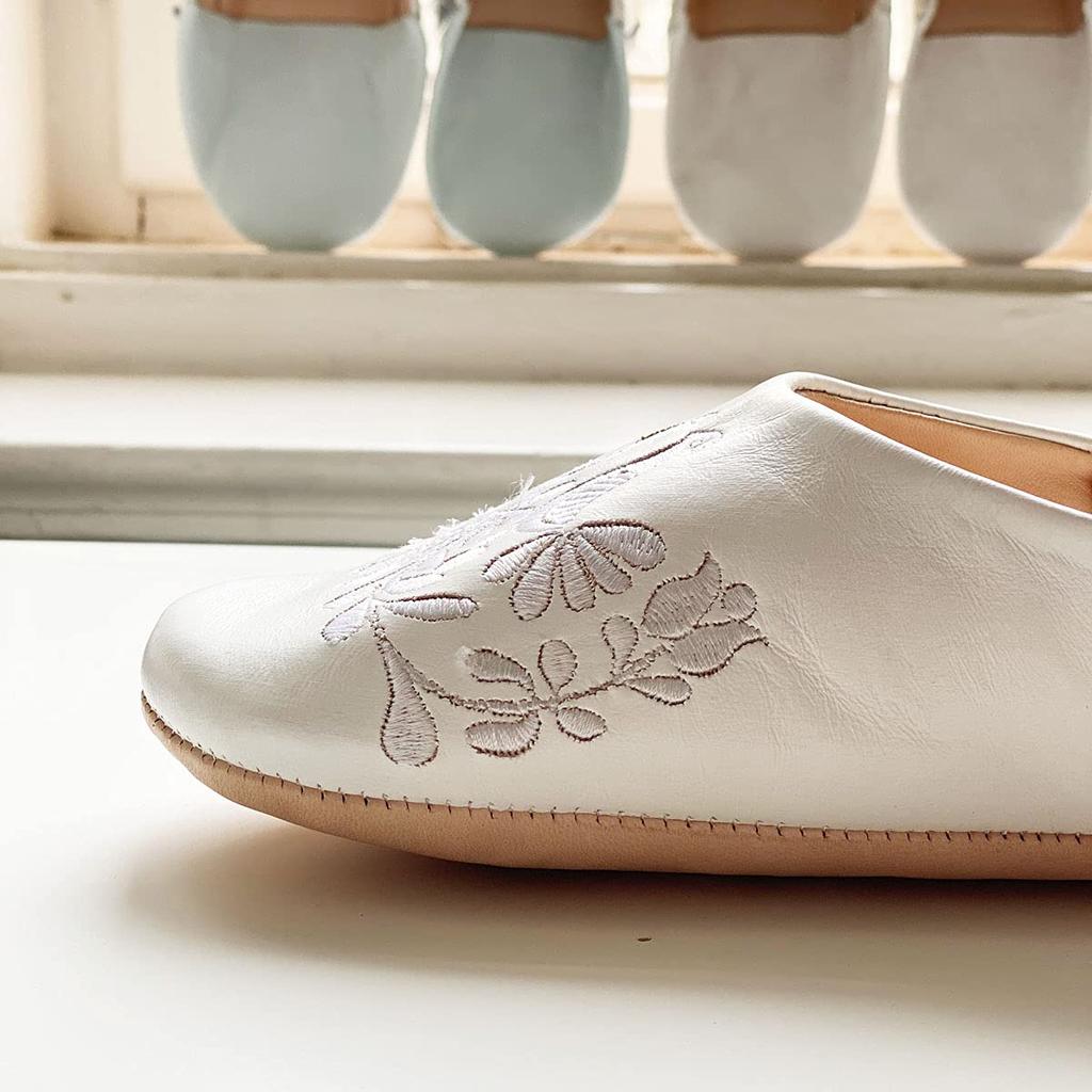 Voyage Kalocsa White White LL [dear Morocco] // // (26cm)