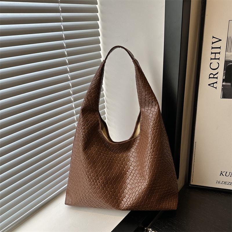Women's High-Capacity Retro Underarm Tote - 2024 Autumn/Winter Single Shoulder Bag
