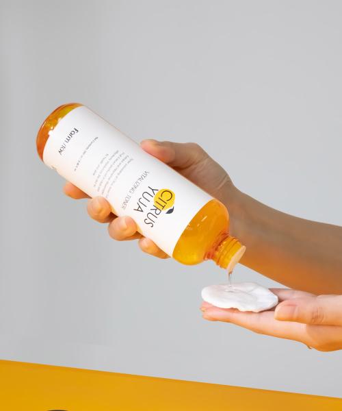 Farm Stay Citrus Yuja Vitalizing Toner 280ml (+Soothing Gel 100ml x 2pcs)