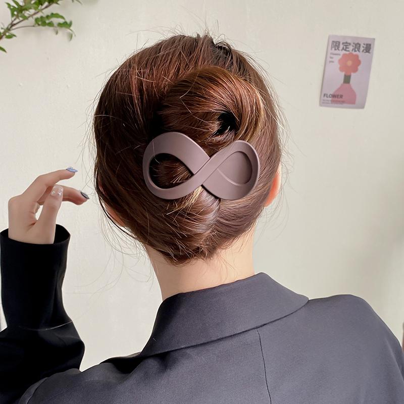 Neue Einfarbige Mattierte Haarspangen Damen Koreanischer Minimalistischer Stil Haarnadel Elegant Mode Hai Krallenspange Mädchen Haaraccessoires