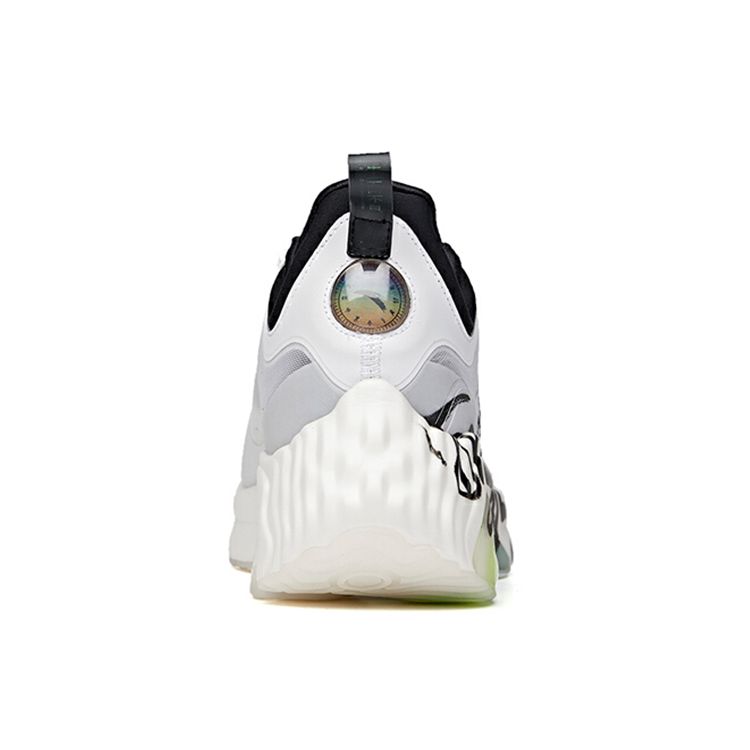 Anta Star Series Xingluan Ink Rhythm Flying White Low Top Running Shoes Women Running Shoes Black 122035518A-2