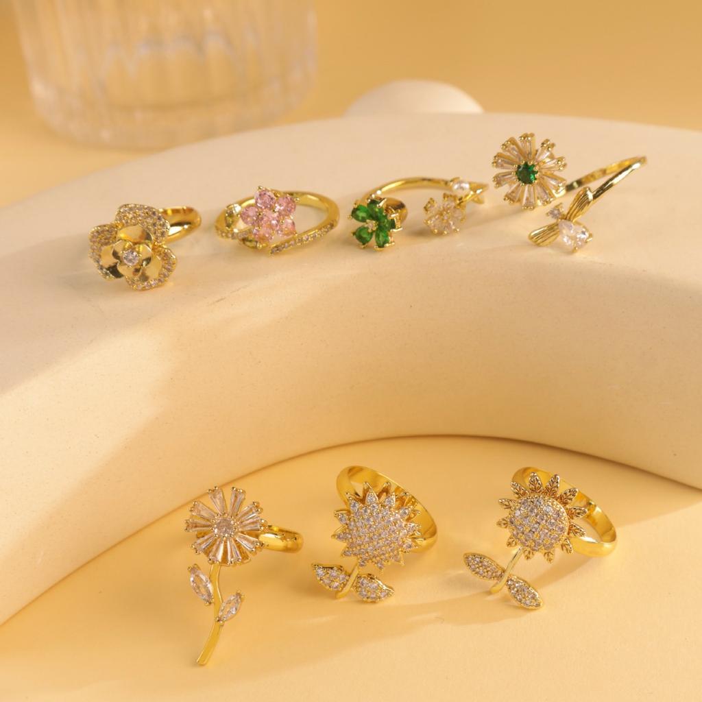 New Light Luxury Adjustable Ring Sunflower Zircon Simple, Fresh, High End Open Ring
