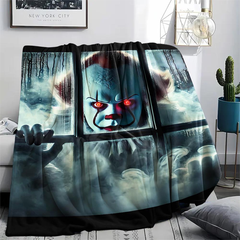 1Pc Horror Killer Print Flannel Blanket, High quality Comfortable for All Seasons, Home Decor, Warmth and Comfort, Perfect for Christmas Gifts