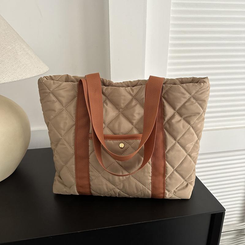 Quilted Design Trendy Oxford Shoulder Bags for Women Autumn Large Capacity Ladies Tote Bag Simple Portable Female Handbags