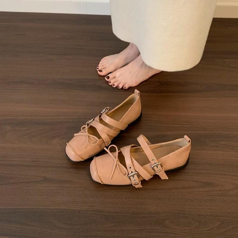 Fashion 2005 New Fashion Flat Bottom Spring Square Toe Women Mary Jane Fashion Cross Buckle Ladies Casual Dress Ballet Flats Shoes