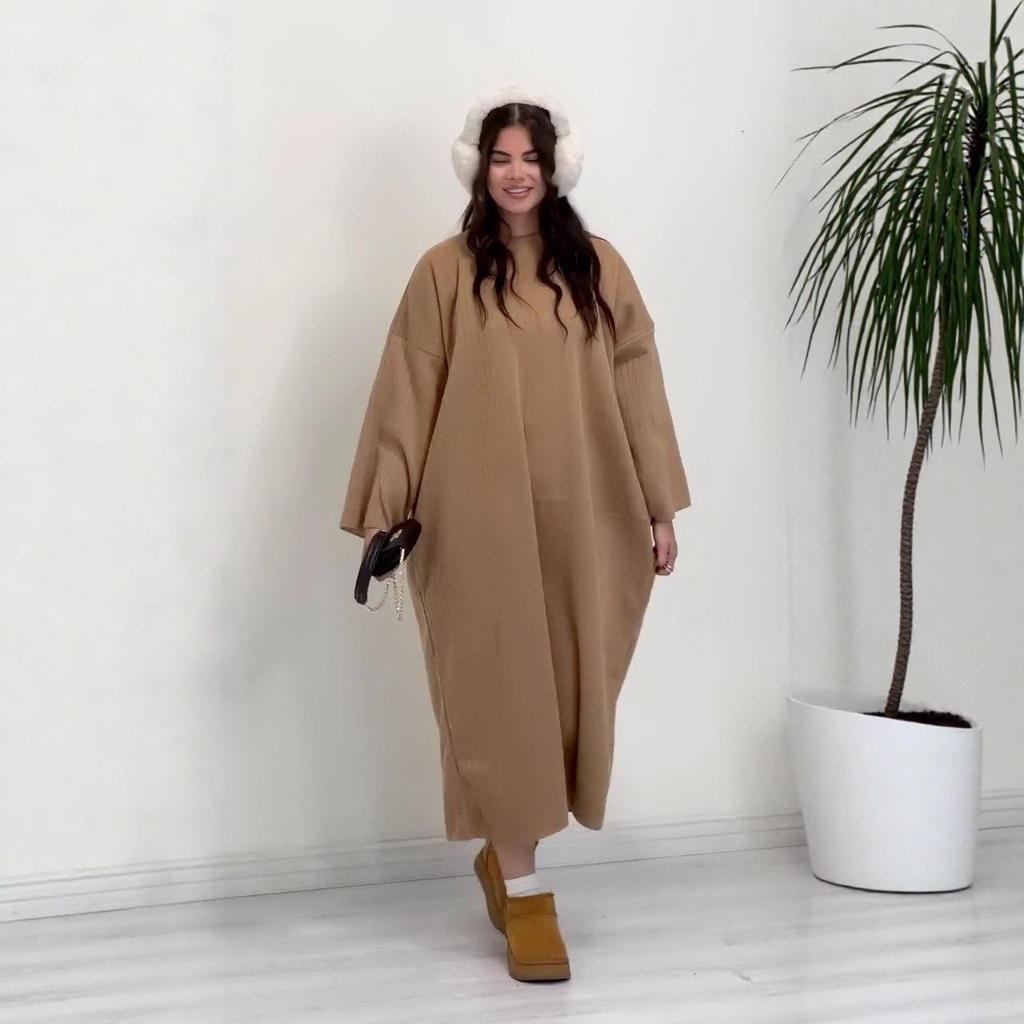 2025 Autumn European & American Women's Casual Round Neck Bell Sleeve Knitted Long Sweater Dress