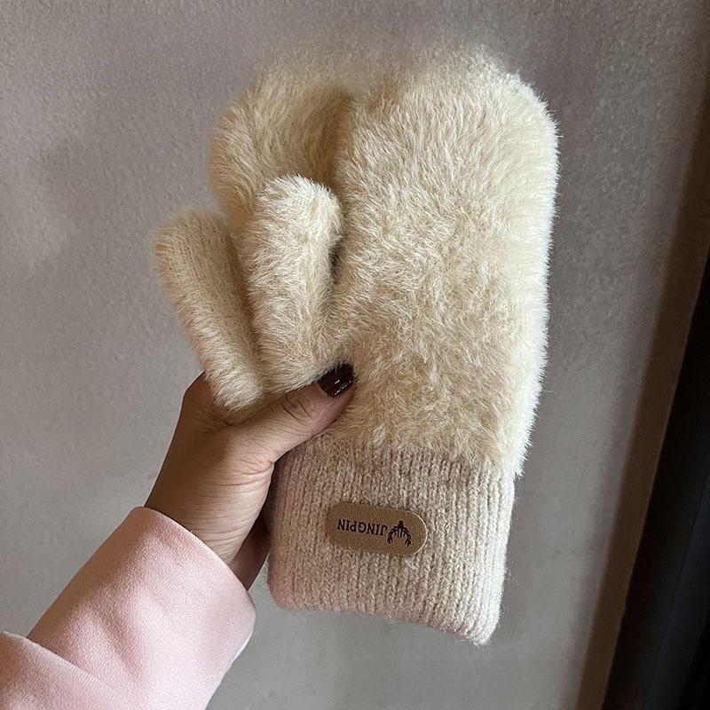 Winter Warmth Gloves For Women With Plush Lining For Commuting And Outdoor Activities