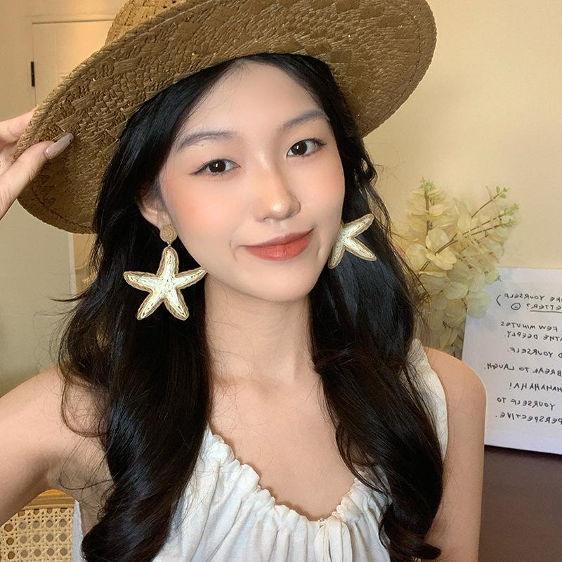 Starfish Raffia Woven Earrings Women's Vacation Style Light Luxury Stud Earrings Retro Earrings