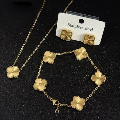 15mm Four-Leaf Clover Laser-Engraved Necklace Bracelet and Earrings Three-Piece Jewelry Set Finely Crafted