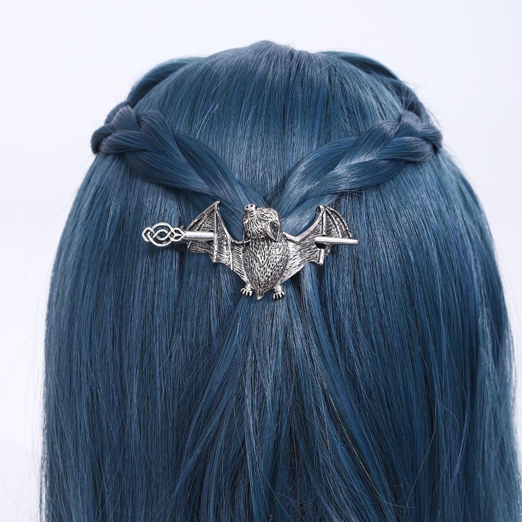 1pc Exquisite Vintage Silver Hairpin Bat Detailed Gothic Animal Dark Style Unique Statement Jewelry Alternative Fashion Peculiar