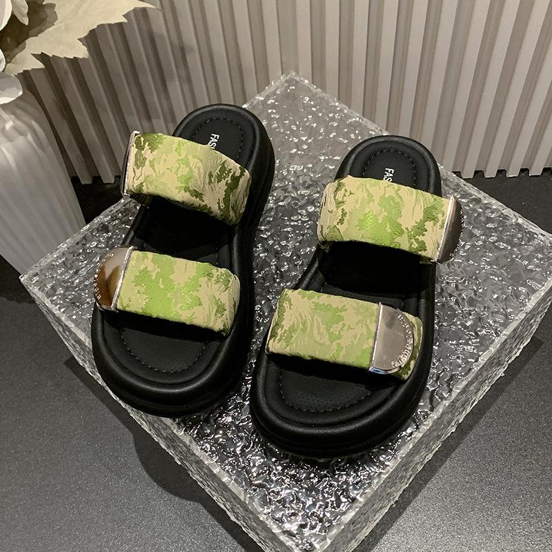 

Summer new thick-bottomed casual fashion outer wear with skirt beach cool slippers word drag women s models 40 зелёный