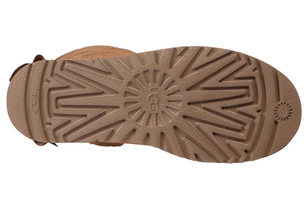 UGG Customizable Bailey Bow Short Women's 1098075-CHE