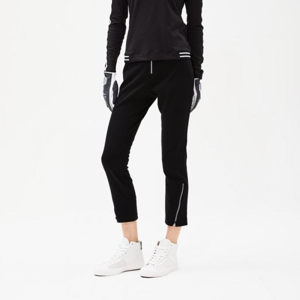 

Blu Dot Space Straight Pants Bk 028