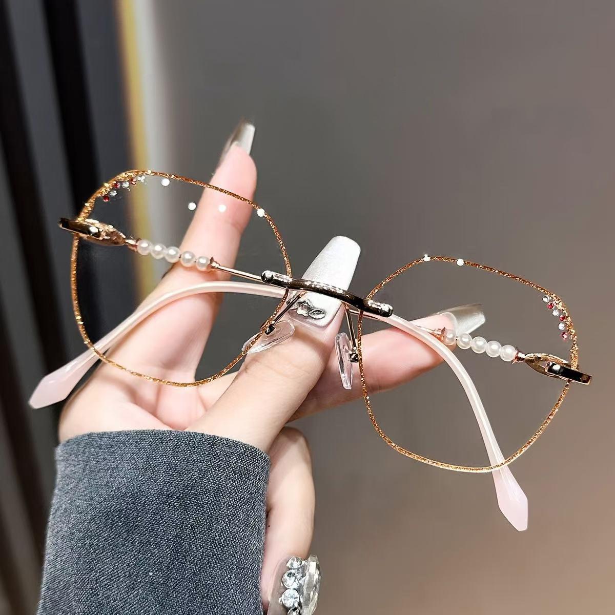 

Fashion Reading Glasses Diamond Trimmed Frameless Reading Glasses High-Definition Anti Blue Light And Anti Radiation Glasses +4.0