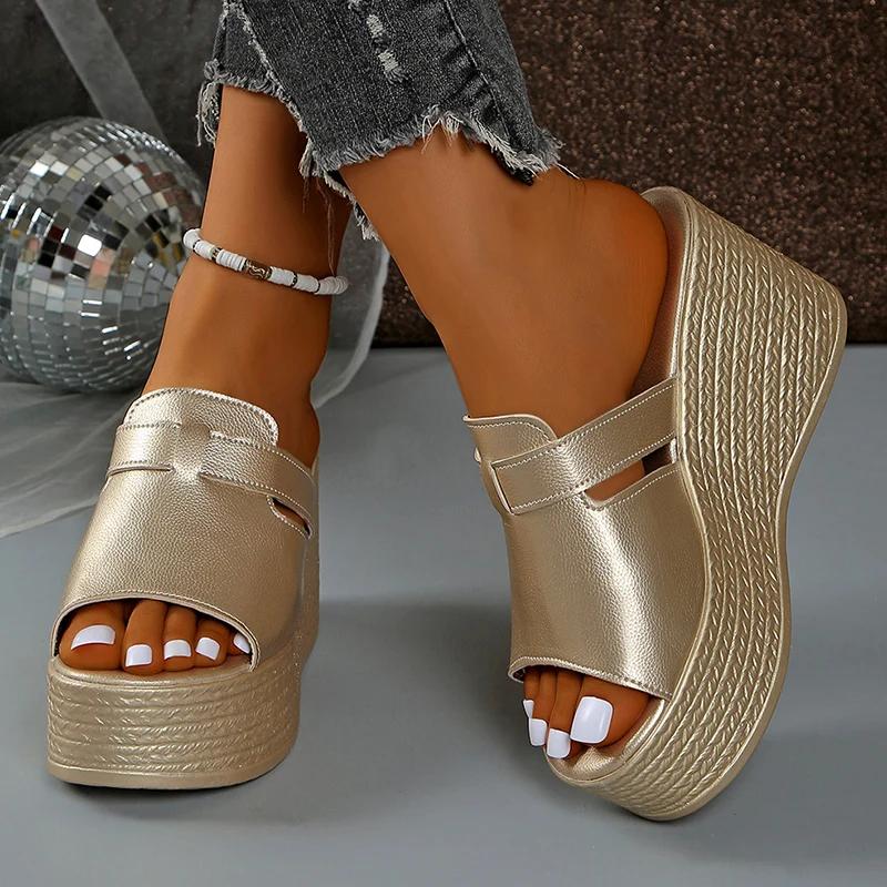 Women's Gold Platform Wedge Sandals Summer 2025 Thick Bottom Non Slip Beach Slippers Woman Fashion Peep Toe High Heel Sandalias