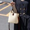 Temperament women's bag 2025 new shoulder messenger bag bucket bag commuter handbag is popular this year