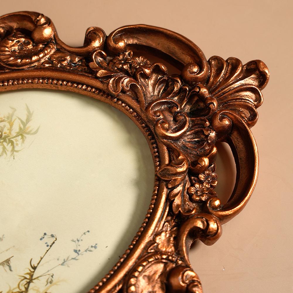 An European-Style Creative American-Style Carved Vintage Resin Photo Frame Picture Frame Home Decoration Display Stand Wall Hanging Wedding Photo Fram