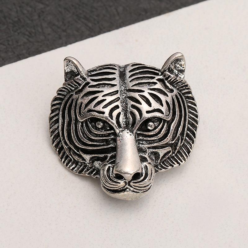 Retro Brošňa Tiger a Leopard - Kreatívny Zliatinový Odznak na Ozdobu Košele