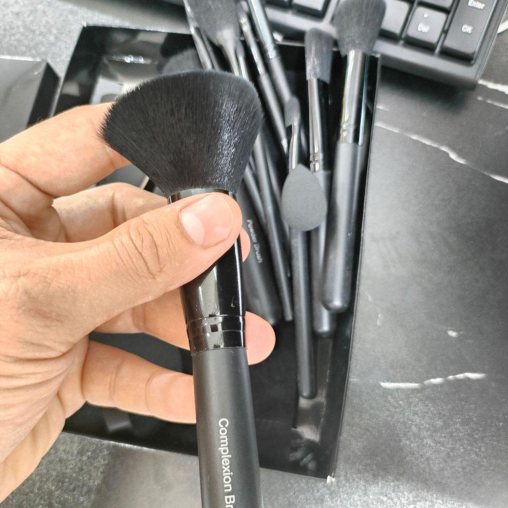 11-Piece Professional Makeup Brush Set with Black Wooden Handles