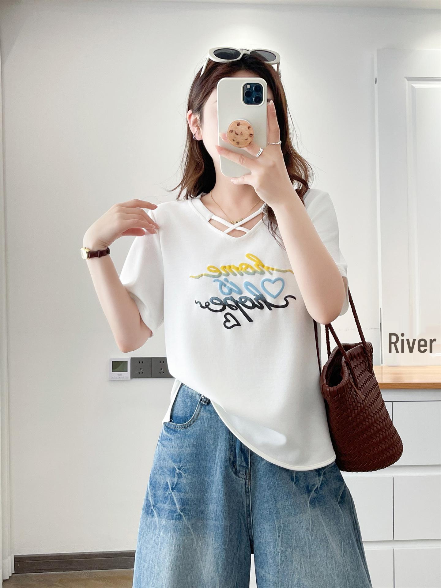 

Plus Size Cross Neck Printed T-shirt with Short Sleeves 2XL белый
