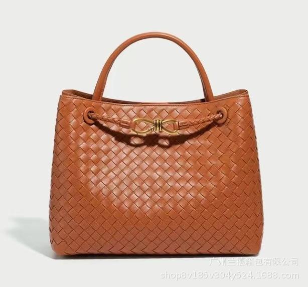 Nieuwe handgeweven tas grote capaciteit tote handtas modetrend veelzijdige enkele schouder messenger casual dames tas