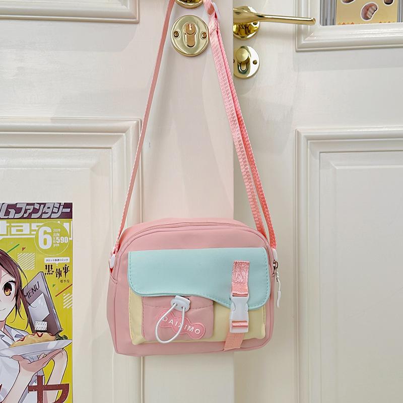 New nylon anti-splashing shoulder bag Japanese sweet student messenger bag female Mori candy-colored mobile phone small bag