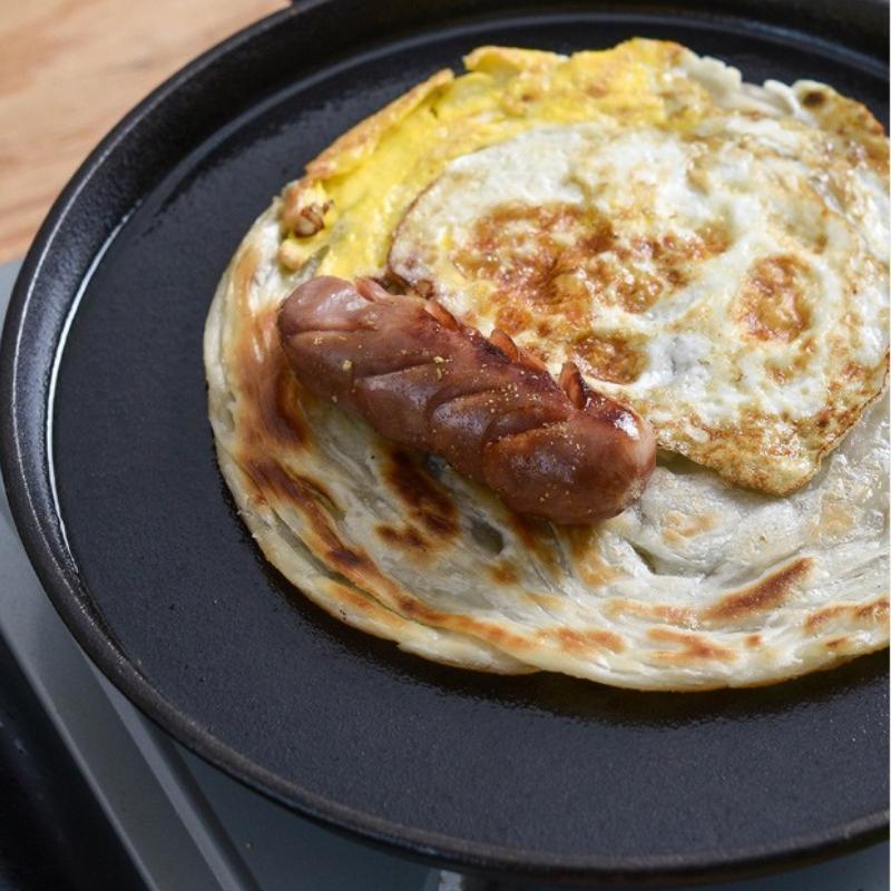 Thickened Cast Iron Flat Bottomed Pan Non-Stick Pancake Cooking Pot Home Use Wood Handle for Stuffed Pancakes And Handheld