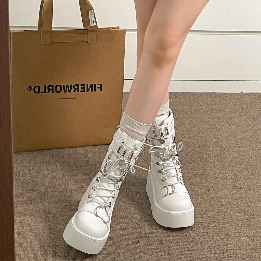 Black punk small thick-soled Martin boots women's 2025 new autumn height-increasing and thin British style short boots