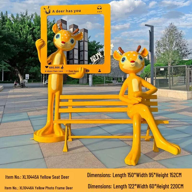 Cartoon Animal Photo Booth Sculpture